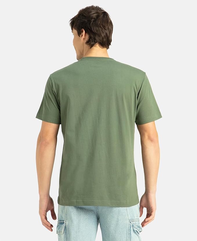 jockey 2714 men's super combed cotton rich solid round neck regular fit half sleeve t shirt